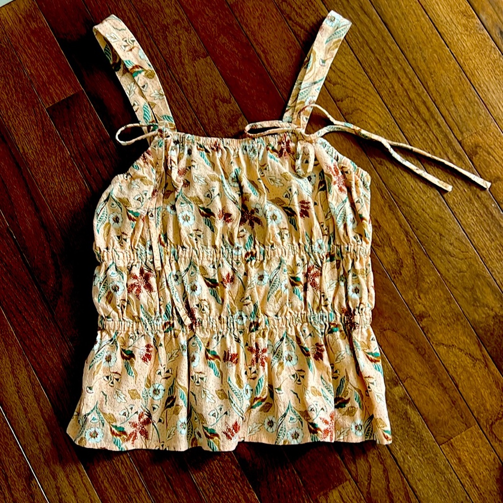 Universal Threads women’s tank